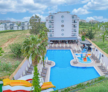 Q Ella Beach Hotel
